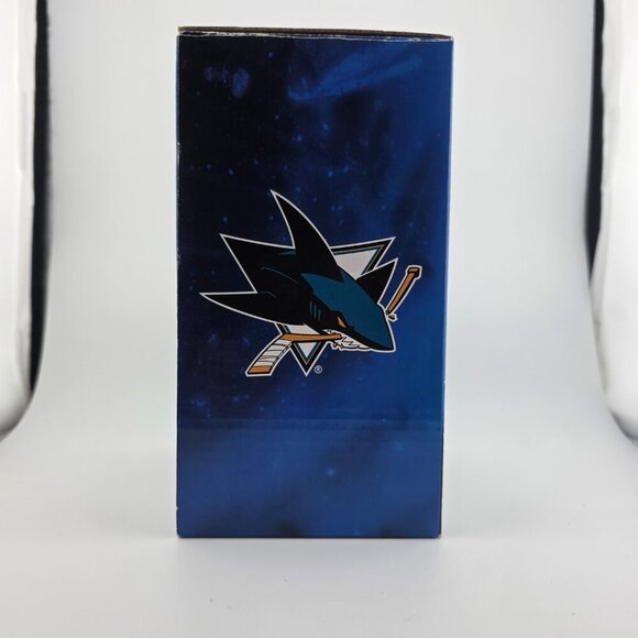 Captain Joe Pavelskiโ Bobblehead Marvel x Sharks 2018 NIB - Picture 4 of 9
